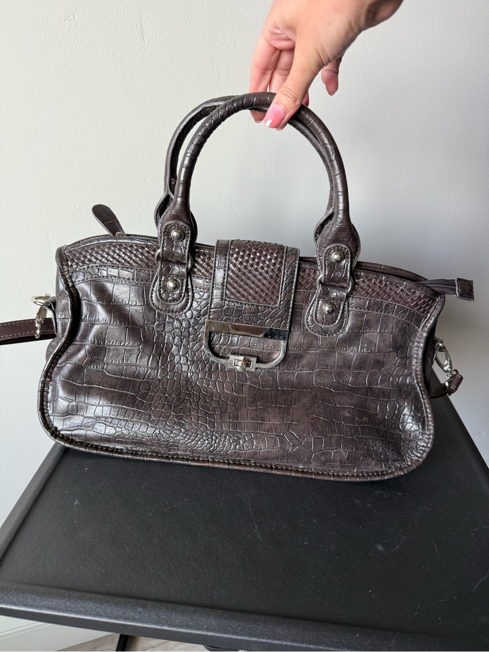 Vintage Vegan brown crocodile leather handbag